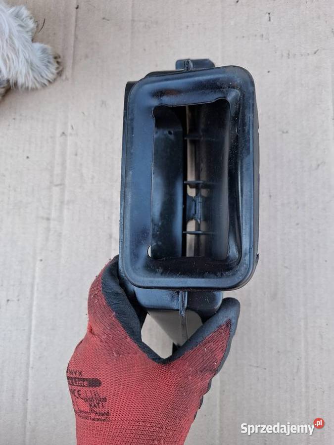 Kierownica nawiewu szyby nawiew szyby Fiat 126p osobowe