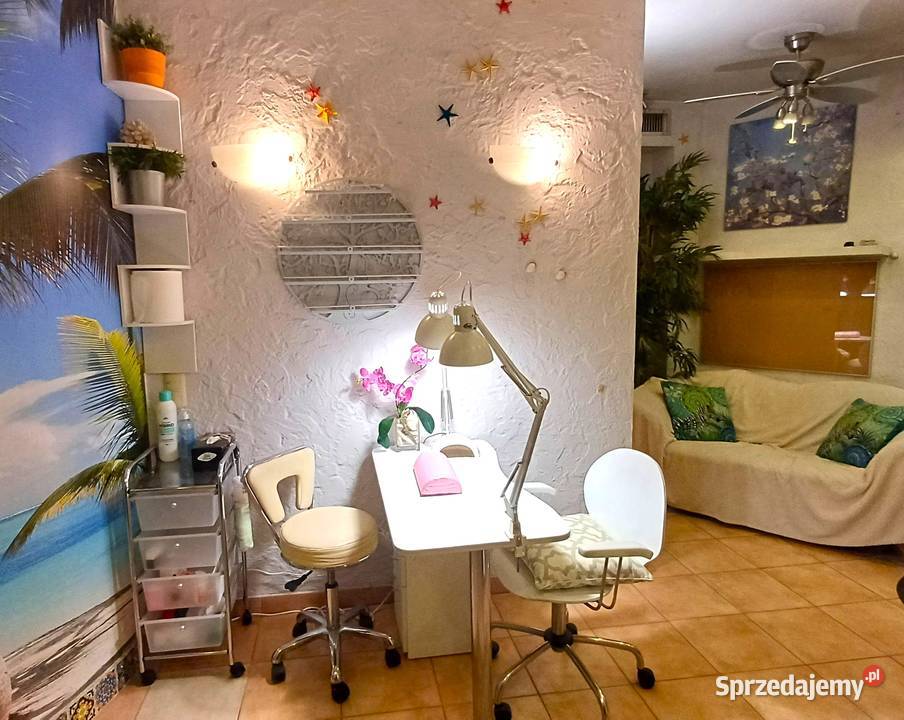 Do wynajęcia niezależne stanowisko do manicure Warszawa sprzedam