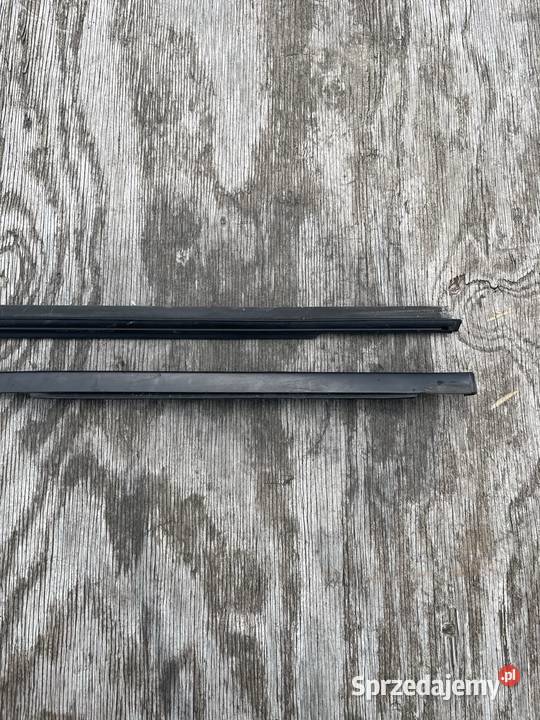 Listwa szyby bocznej BMW E90 E91 tył Stalowa Wola sprzedam