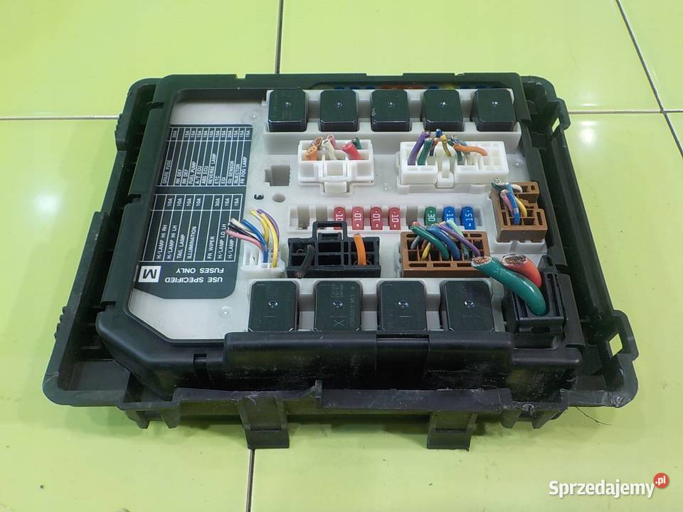 NISSAN XTRAIL II T31 20 DCI 07r 5D skrzynka Suków