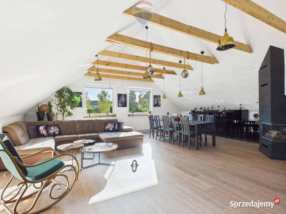 Duży Dom wolnostojący w Chwaszczynie balkon pomorskie Chwaszczyno