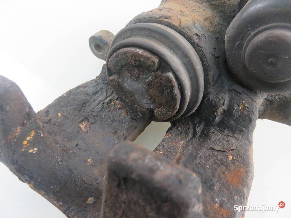 ZACISK PRAWY TYŁ AUDI A4 B8 18 TFSI CABB