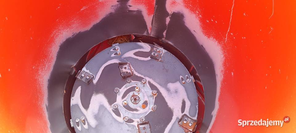 Ścielarka do truskawek Magnuszew