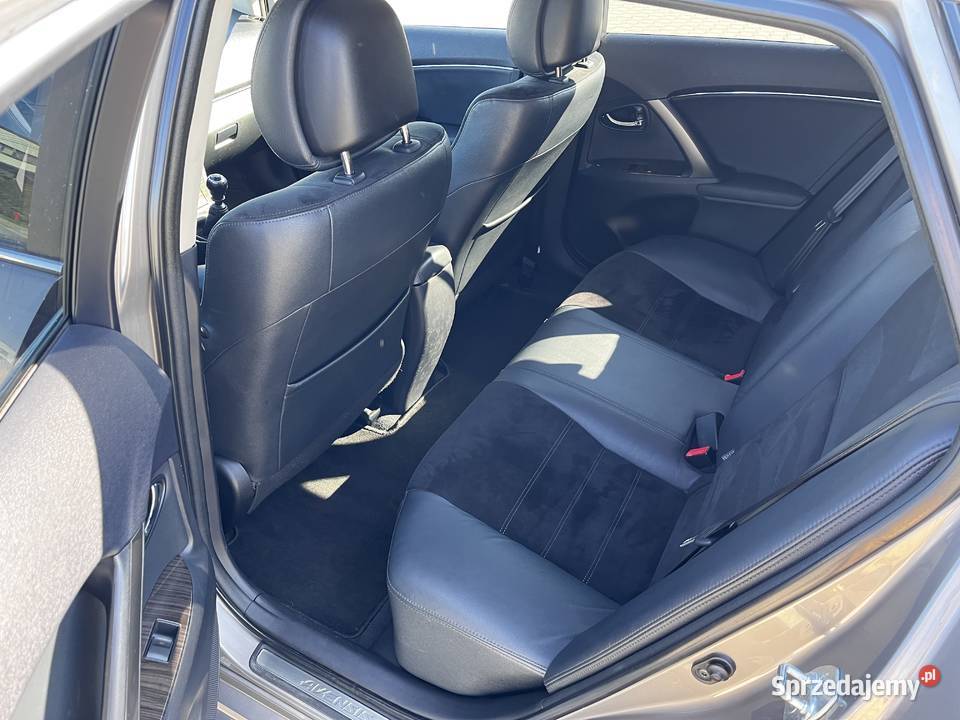 Toyota Avensis 2014 20 124 D4D Premium 2000cm3 podkarpackie sprzedam