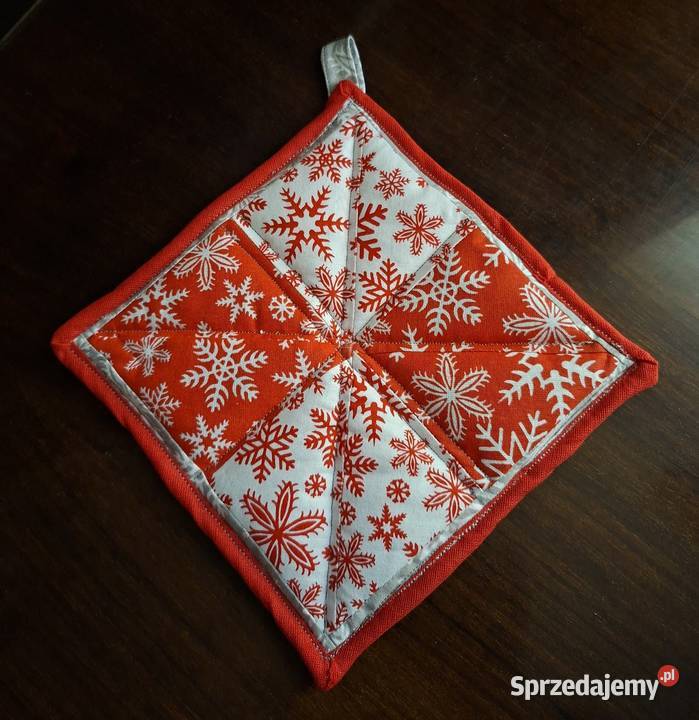 Podkładka pod talerz patchwork haftowany Mikołaj Kraków