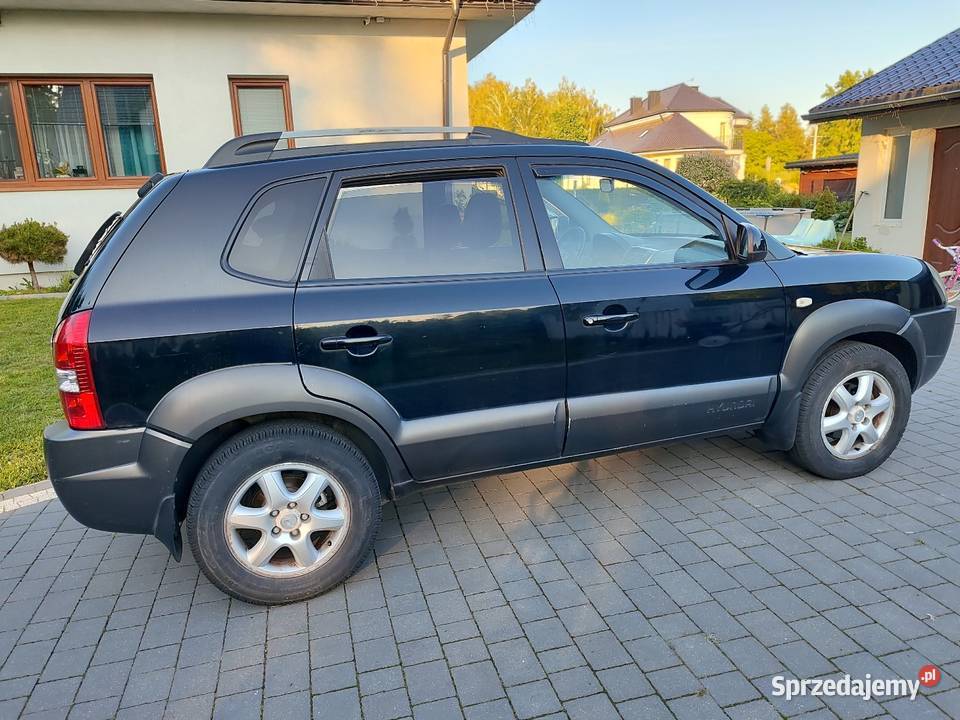 Hyundai Tucson 20 benzyna LPG gaz hak światła przeciwmgielne Nowe Iganie