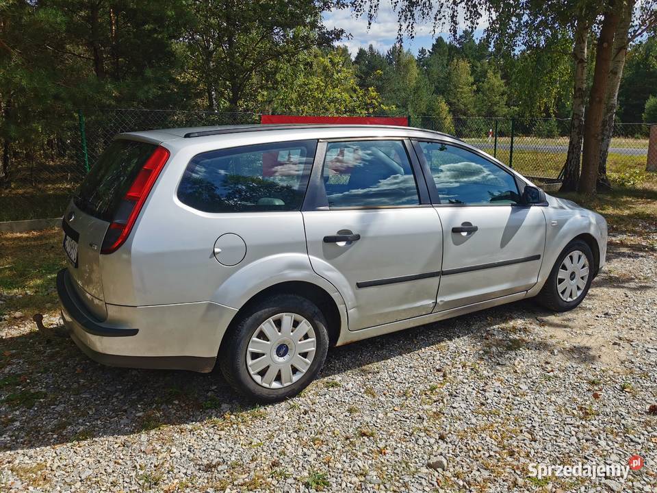 Ford Focus kombi 16 TDCi Hak 2005r Chynów