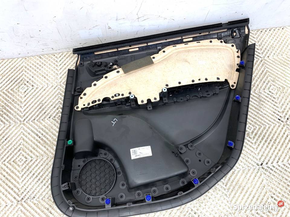 BOCZEK DRZWI LEWY TYŁ OPEL ZAFIRA C Minivan