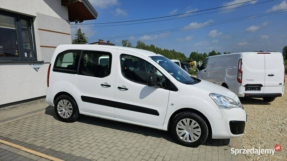 Citroen Berlingo 5 osobowy28450 netto II 150000km Chełm Śląski