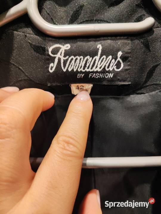Żakiet damski czarny ozdobne liście 42 Amadeus mazowieckie Piaseczno