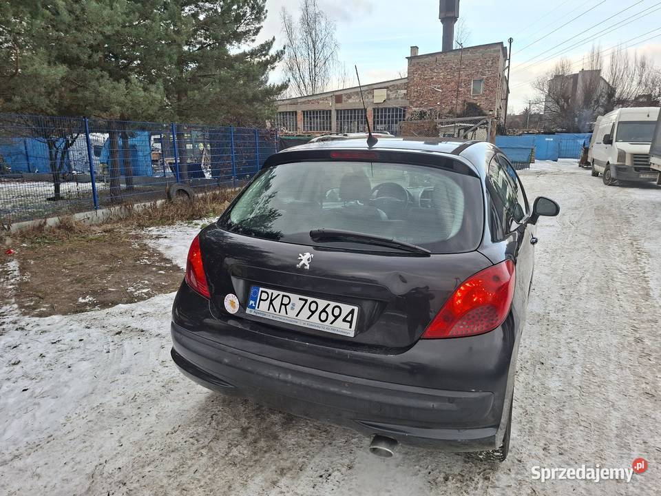 PEUGEOT 207 16hdi Panorama tempomat klima skóra