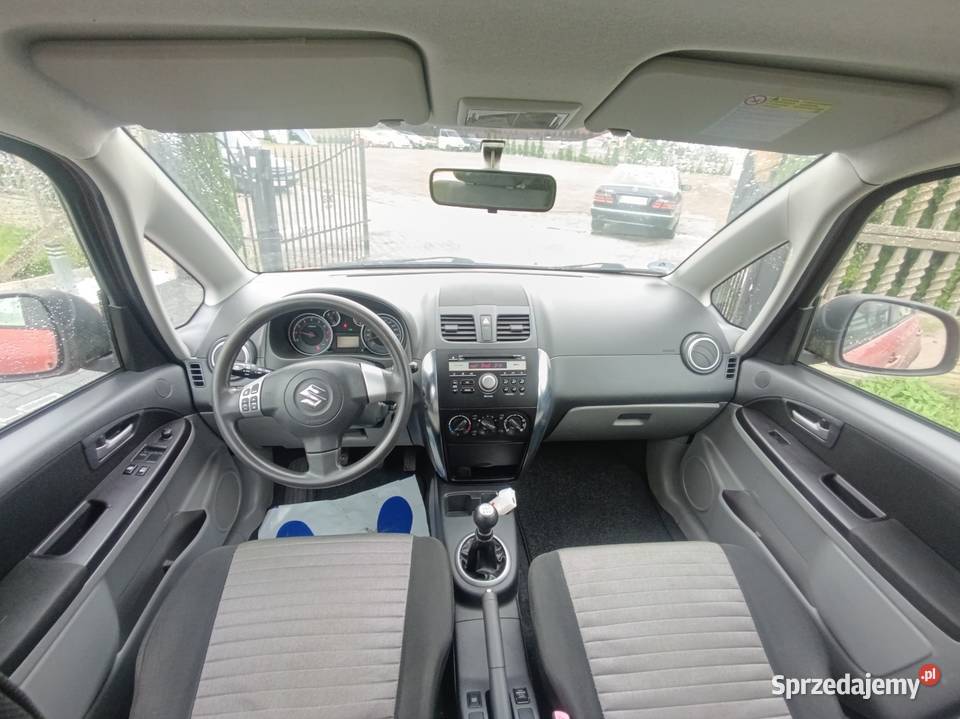 Ładne Suzuki SX4 z napędem 4x4 benzyna 48733627KM Sielsko sprzedam