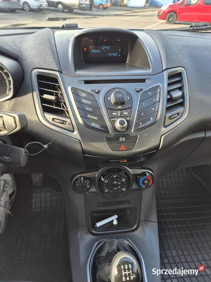Ford fiesta 12 benzyna Lift mazowieckie sprzedam