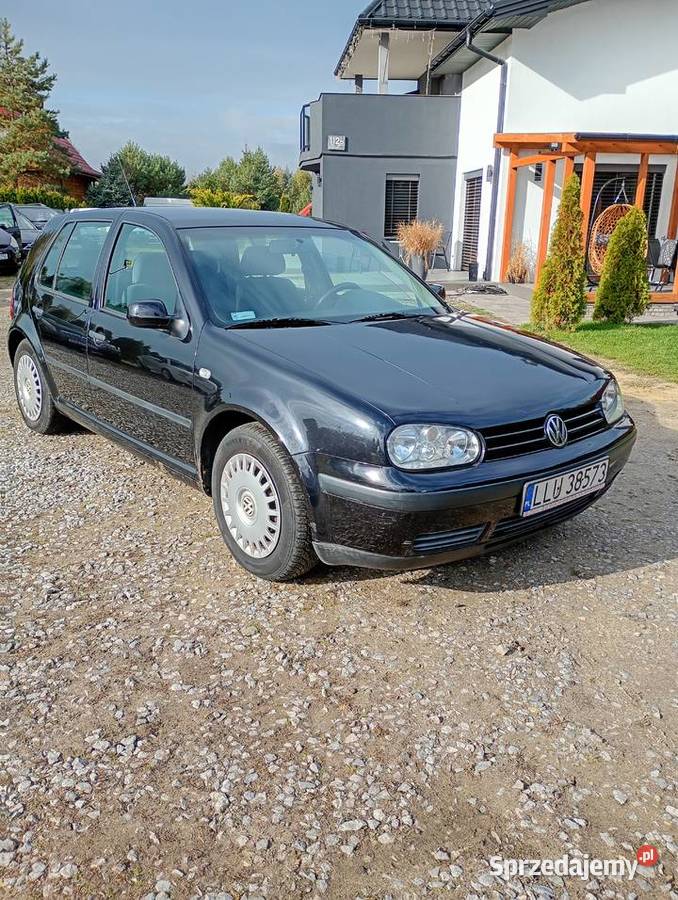 Volkswagen Golf 4 16 gaz sekwencja 5drzwi ładny welurowa tapicerka lubelskie Łuków sprzedam