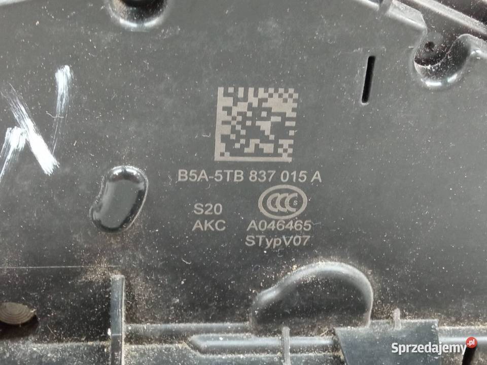 ZAMEK DRZWI LEWY PRZÓD 5TB837015A Skoda Fabia