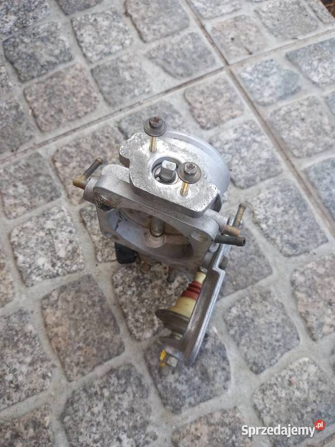 Przepustnica VW 037061AC Rok produkcji 1989 Sokółka