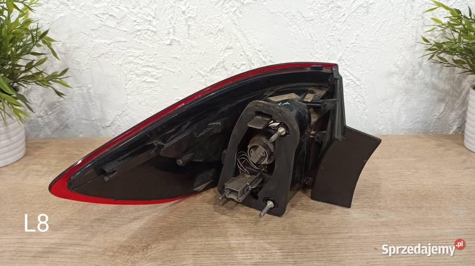 Lampa Tył Tylna Prawa Ford Mondeo MK4 LIFT L8 osobowe