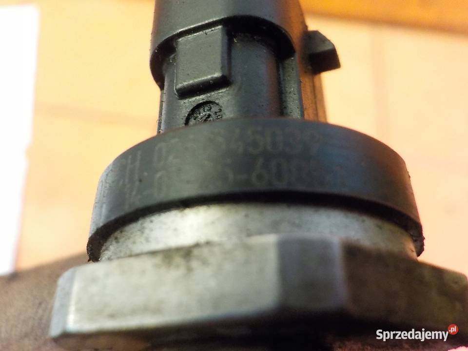 FIESTA MK7 B 10 ECOBOOST 15r 125 M1JE czujnik Układ paliwowy Suków