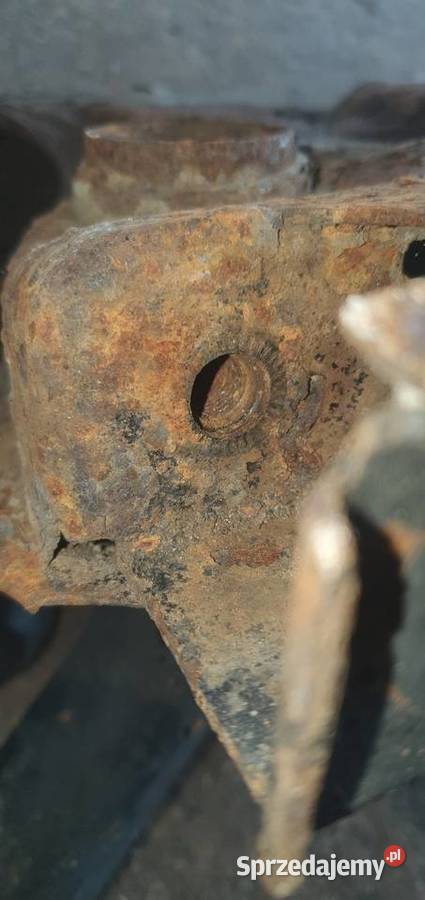 Sanki belka kołyska wózek przód toyota yaris 1 Belki zawieszenia Kielce