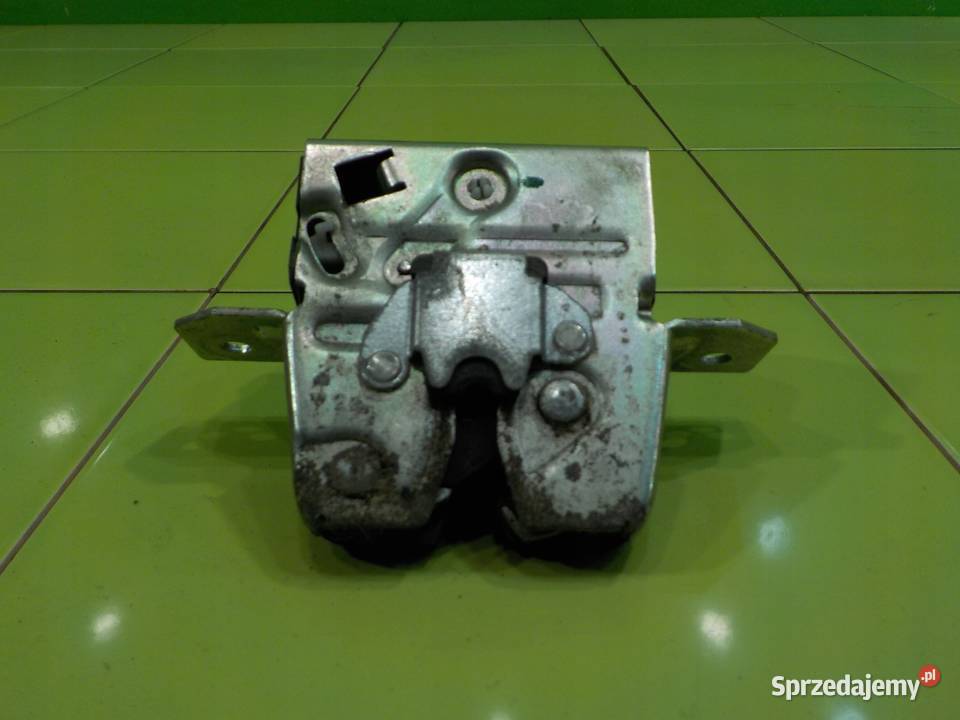 MERCEDES A W176 AMG 20 CDI 12r HB 5D zamek klapy Suków