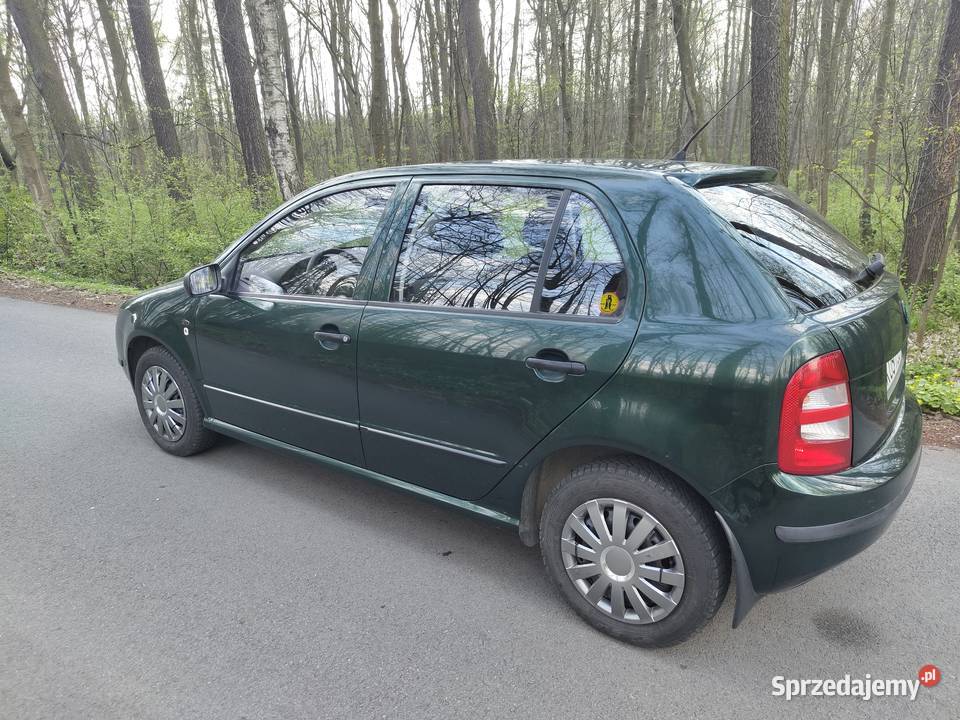 Skoda Fabia 14 benzyna 158 68KM Bobrek
