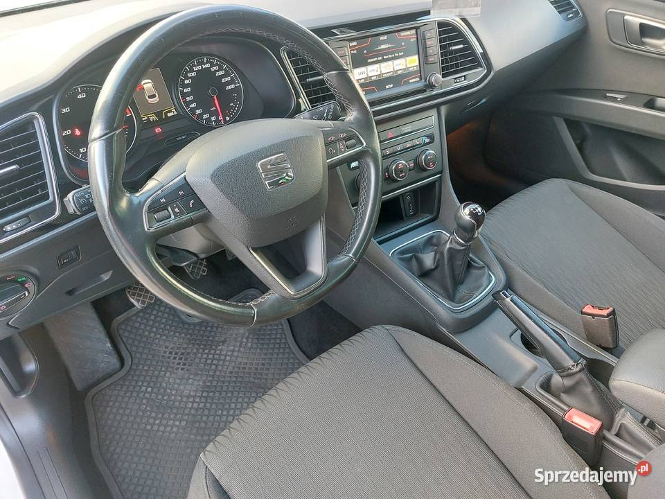 16 TDI 110 6 biegów Navi Tempomat Czujniki Długa Szlachecka sprzedam