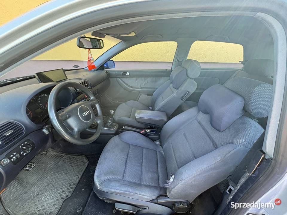 Audi A3 8l 16 benzynagaz 1595cm3 sprzedam