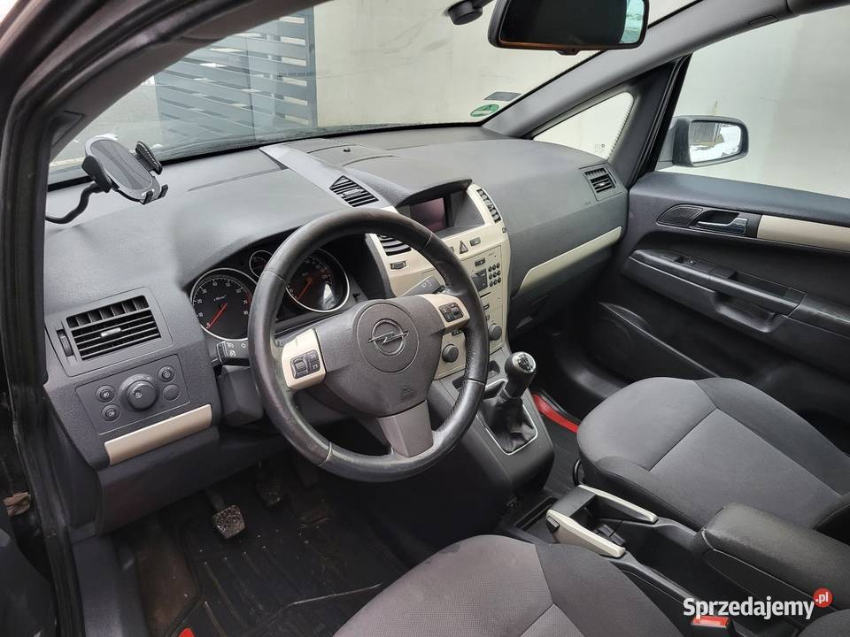 Opel Zafira 2008 18 195 czarny Żory