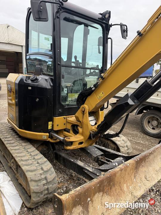 Koparka CAT 3035CR Nowa Karczma