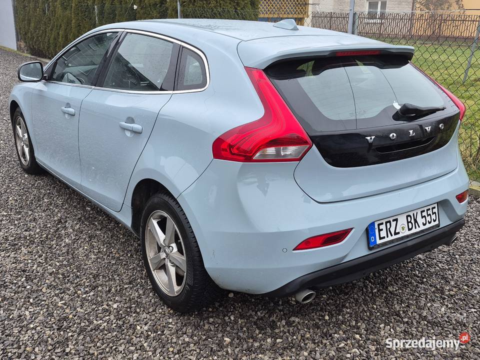 Volvo v40 Inscprition 20 benzyna 152 elektryczne lusterka
