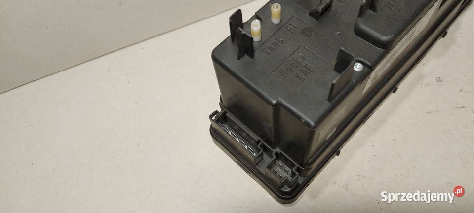 Pompka zamka mercedes w210 w202 2108001348 osobowe wielkopolskie