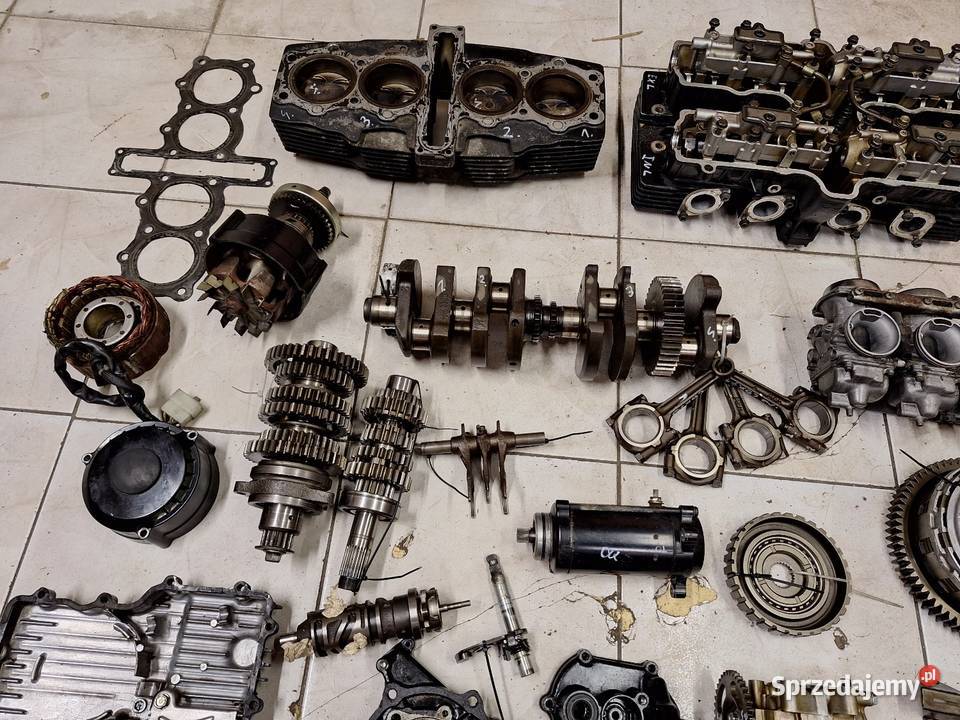 Honda CBX 750 silnik części cbx750 wał cylinder dolnośląskie Jelenia Góra