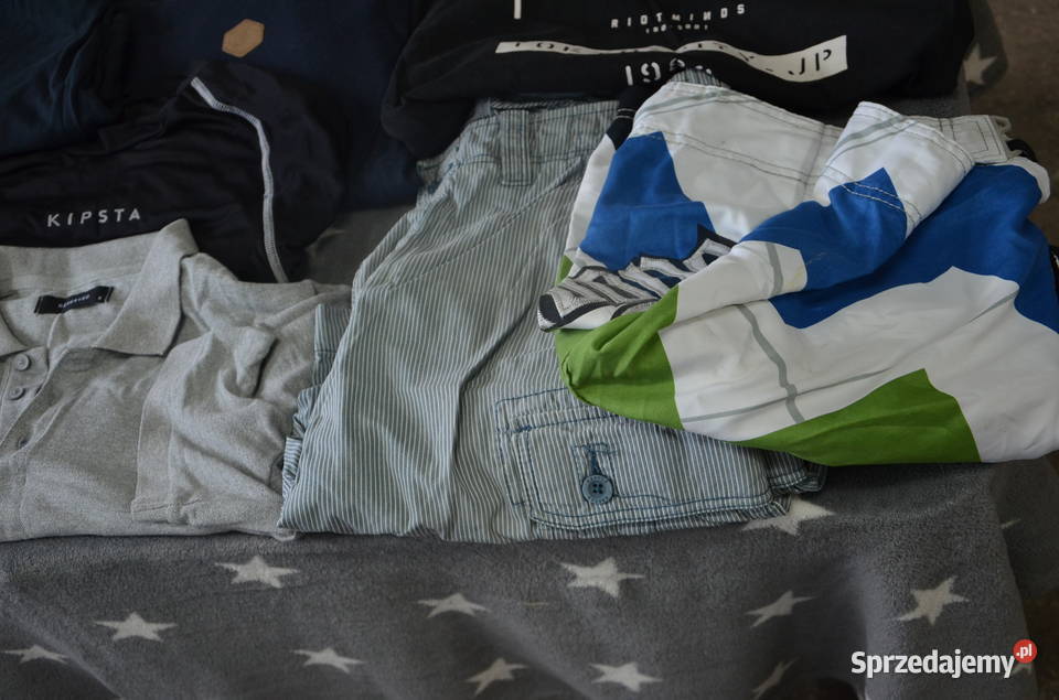 Ubrania Buty Koszulki Spodenki SweterWyprzedaż Bez wzoru Kielce sprzedam