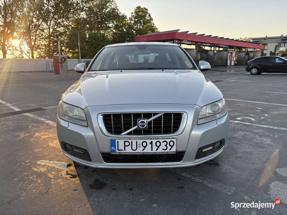 Sprzedam Volvo v70 24 d5 220 4/5 Lublin sprzedam