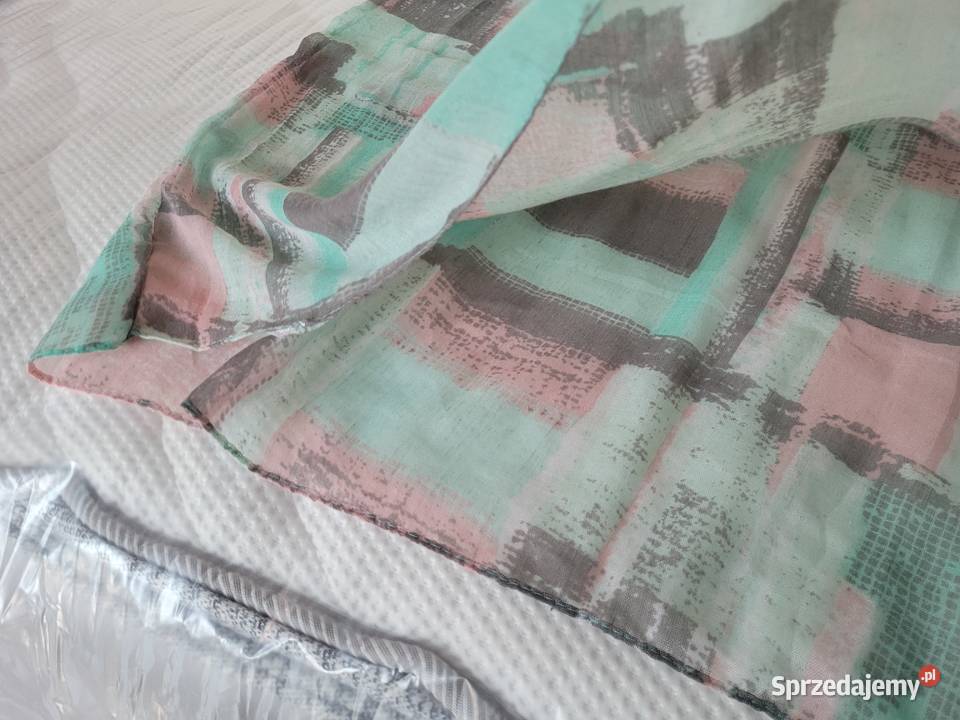 Komin zielonołosiowy wzór kwadraty sprzedam