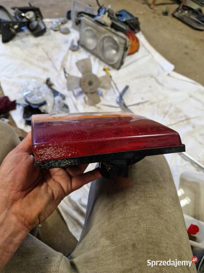 Audi 80 b2 lampa tylna sprzedam