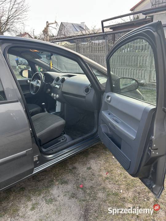 Mitsubishi Colt 13 B 2006r 4/5 Colt Łowicz