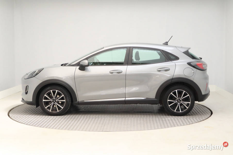 Ford Puma 10 EcoBoost mHEV światła LED