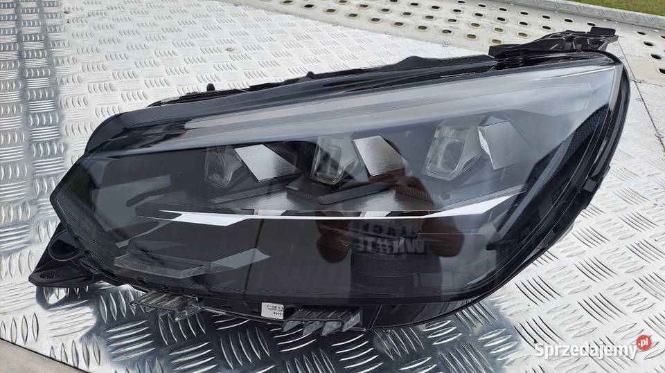 Lewa lampa Przód Peugeot 208 i 2008 Lift full osobowe Szczucin
