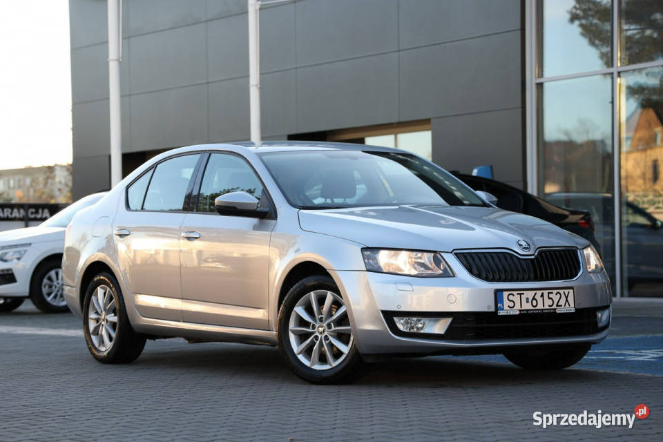 koda Octavia 14 TSI 140 AMBITION 2 komplety opon Tychy sprzedam