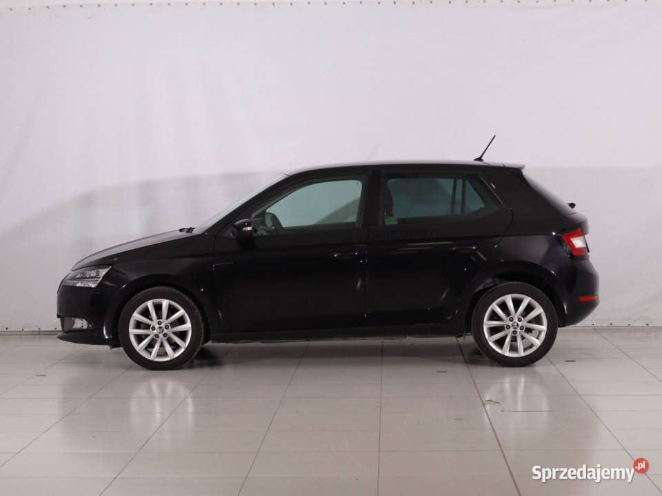 Skoda Fabia 10 TSI wielofunkcyjna kierownica Piaseczno