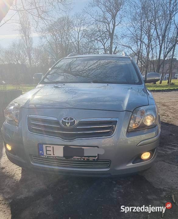 Toyota Avensis II 2.0 benzyna kombi