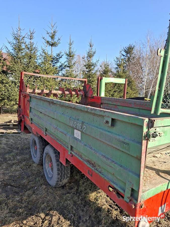 Rozrzutnik obornika warfama