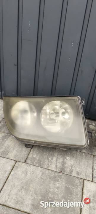 przednie reflektory VW 2008 oryginał Rybno