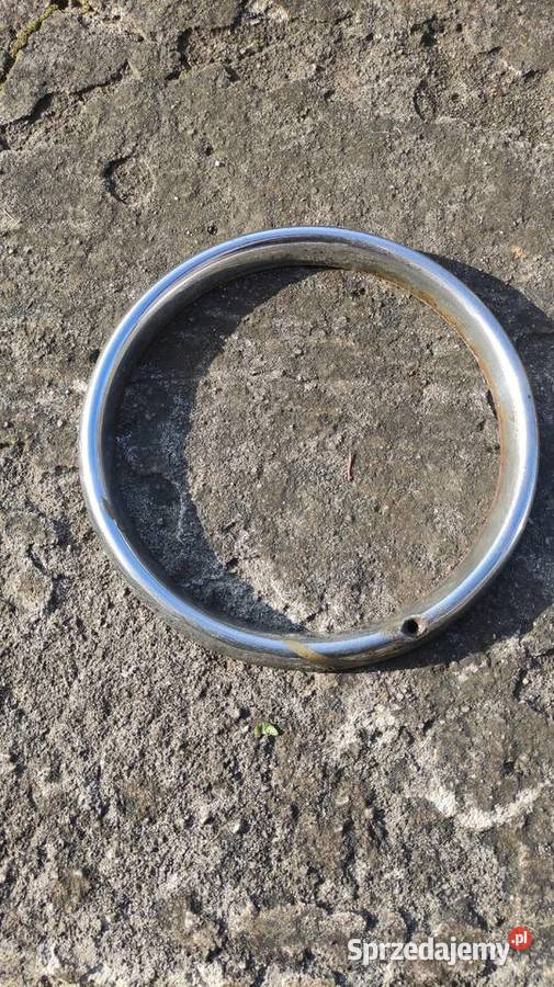 Ramka lampy przedniej Skoda 100s śląskie Cieszyn