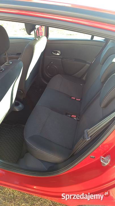 Renault Clio III 2012 r 12 benzyna 75 koni Opatówek sprzedam