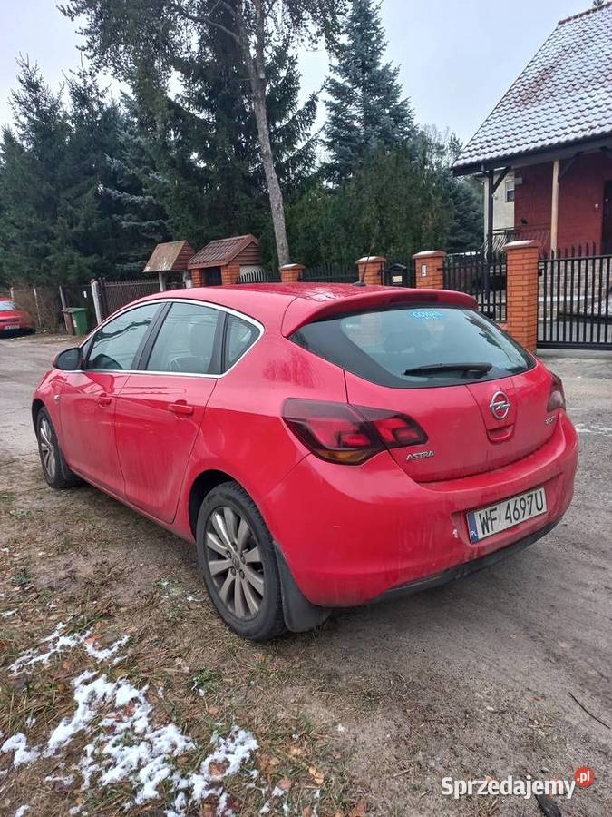 Opel Astra J 17 CDTI 125 Cosmo 2011 6 biegów skórzana tapicerka