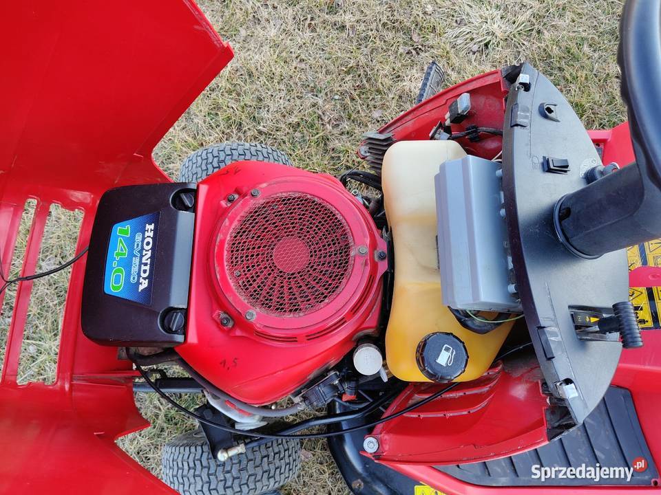 Traktorek kosiarka Honda 2114 VTwin 14 GCV520 Iwaniska