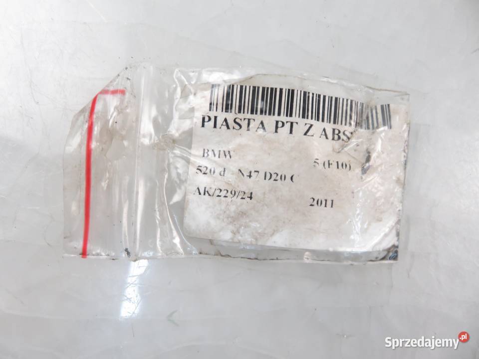 PIASTA TYLNA PRAWA BMW 5 F10 520 d 6793770 Piasty i łożyska kół