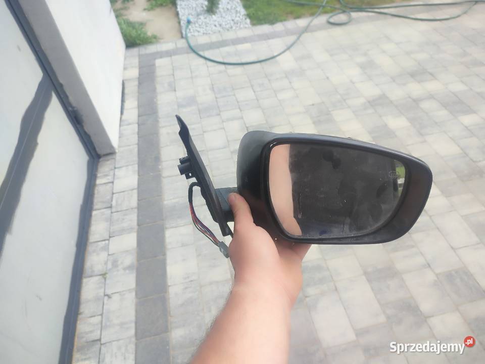 Suzuki Swift mk8 lusterko strona prawa Słomowo